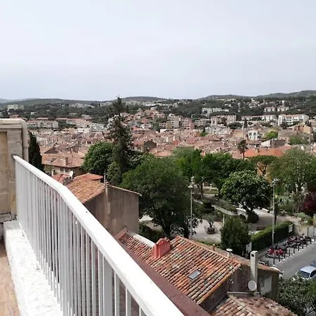T2, Centre Village, Belle Terrasse Proche Plages