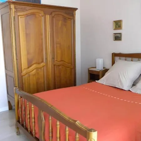 T2, Centre Village, Belle Terrasse Proche Plages